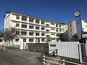 西尾市立西尾中学校