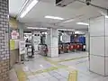 なかもず方面行きホームの改札口
