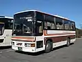 中型車社番6945/福岡200か 715（日産ディーゼルU-RP210FBN）