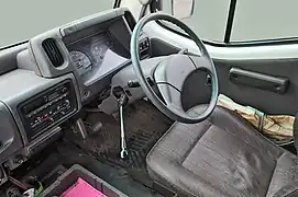 運転席