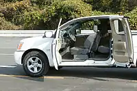 日産・タイタンキングキャブ2003年 -
