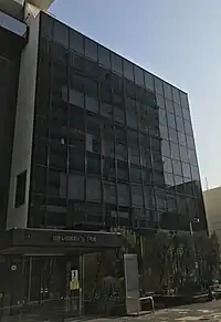 入居する日テレ四番町ビル1号館