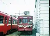 前照灯・尾灯の位置が変更された574(北九州線)
