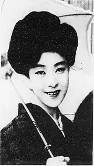 五月 信子