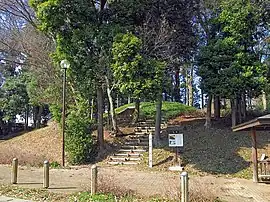 岩名古墳