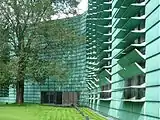 ベルリンの北欧大使館群、フィンランドとオーストリアの建築会社アルシテクテン・ベルゲル+パルッキネン（Architekten Berger + Parkkinen）による設計、1999年。