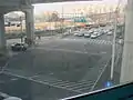 4号線乗り換え通路の入り口から交差点を望む