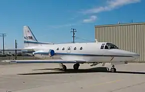 国立テストパイロット学校のノースアメリカン セイバーライナー NA-265-60