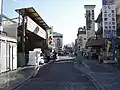 港周辺の飲食店や水産物販売店