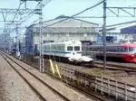 大野工場で保管されていた頃のデハ2201・デハ2202
