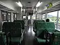 YR-3001の車内