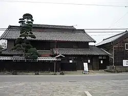 尾高惇忠生家