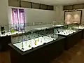 2階に展示されている香水コレクション