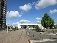 岡崎市図書館交流プラザ、岡崎タワーレジデンス