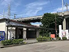 岡崎公園前駅