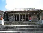 沖宮 鳥居と拝殿