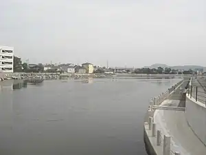 沖洲橋から見た沖洲川