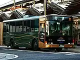 奥比叡ドライブウェイバス・比叡山内シャトルバスとして運行される、濃緑の専属車両（※デザインは「比叡山」をイメージしたもの）