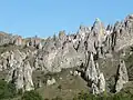 ゴリスの「ピラミッド」