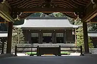 内拝殿