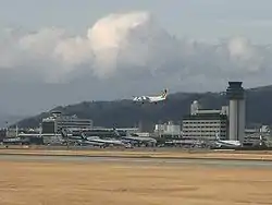 大阪国際空港（豊中市・池田市・兵庫県伊丹市）