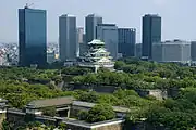 大阪城と大阪ビジネスパーク