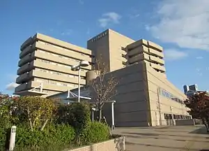 大阪市立十三市民病院