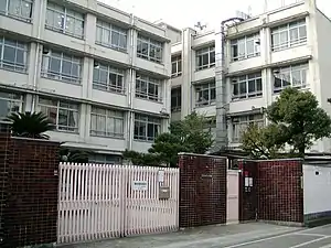 大阪市立苅田北小学校(2008年11月)