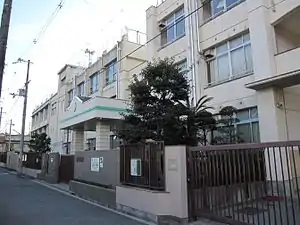 大阪市立天下茶屋小学校