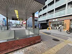 地下鉄千日前線小路駅3号出入口