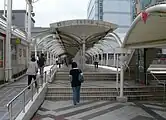 駅入口(2009年8月)