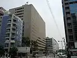 大阪合同庁舎3号館および1号館(奥)