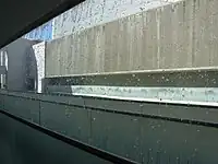 壁面の滝