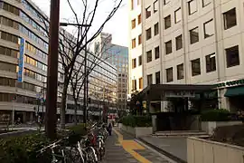 Osaka Metro 御堂筋線 中津駅 4番出口付近