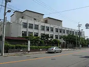 大阪市立西三国小学校