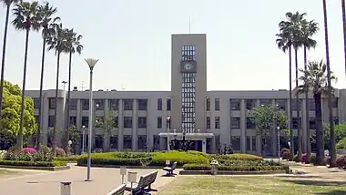 大阪市立大学1号館（旧大阪商科大学本館）