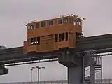 保守作業に使用される工作車(大阪空港駅付近)