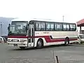 路線仕様・東海汽船直営時代の自社発注車（三菱ふそう）撮影：岡田港