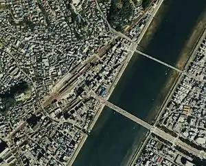 1988年。国土交通省 国土地理院 地図・空中写真閲覧サービスの空中写真を基に作成。