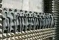 オテイサによる彫刻『十四人の使徒』