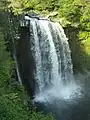 50. 音止めの滝