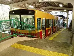 男山ケーブル