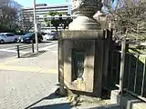 大津橋（画像左奥に愛知県庁西庁舎）