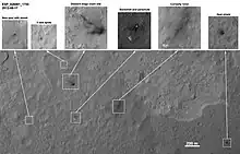 2012年8月17日にHiRISE（英語版）によって見られたMSLデブリフィールド - パラシュートはローバーから615&nbsp;m (2,018&nbsp;ft) である。 (3-D: ローバー と  パラシュート)