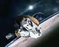 冥王星近くのニューホライズンズの想像図