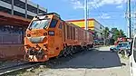 フィリピン・アラバン駅のINKA CC300形機関車