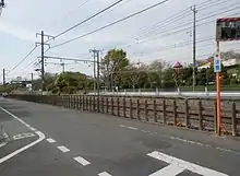 誤表示で「パチンコガンダム駅」があるとされた場所(青梅線の線路上)