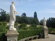 ヴィラディカステッロ