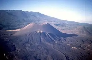 パリクティン山