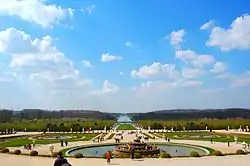 ヴェルサイユ宮殿の噴水庭園（フランス＝ヴェルサイユ）
